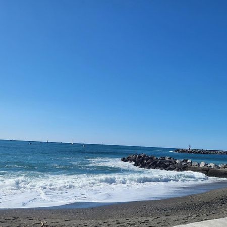 La Casetta A Due Passi Dal Mare Γένοβα Εξωτερικό φωτογραφία